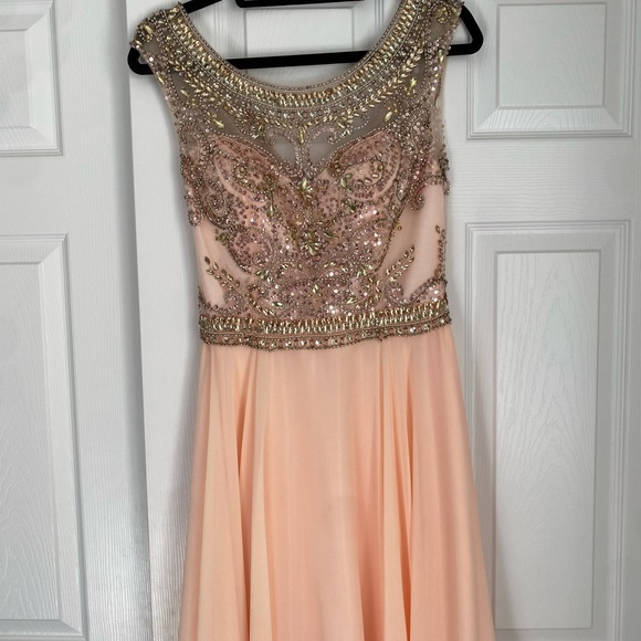 Beaded light pink flowy prom/wedding guest dress. - Picture 2 of 9